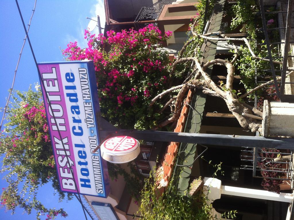 Besik Hotel Fethiye Esterno foto