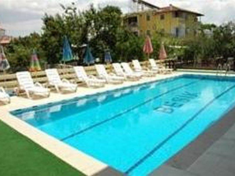 Besik Hotel Fethiye Esterno foto