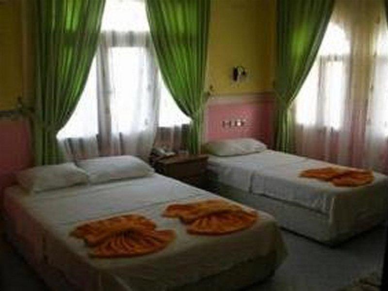 Besik Hotel Fethiye Esterno foto